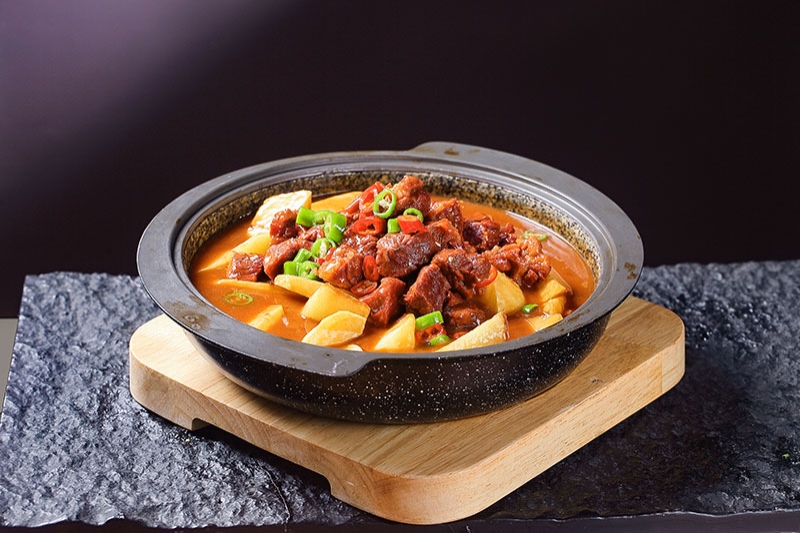 石锅牛肉